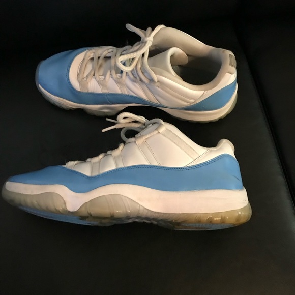 Retro Jordan 12 North Carolina - Picture 2 of 4